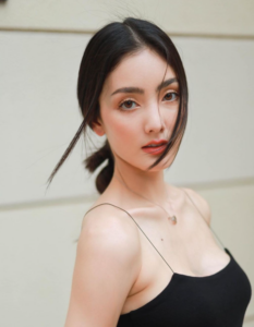 มีนา ริณา 17