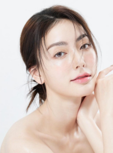 มีนา ริณา อายุ