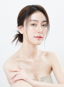 มีนา ริณา แฟน