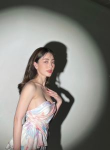 มีนา ริณา 23