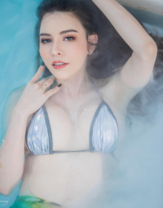 โมนี่ โมนิก้า ig