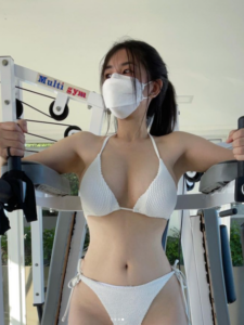 น้องมิกะ ชุดว่ายน้ำ