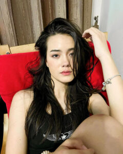 สาวสวยเดนิสเจลีลชาคัปปุน